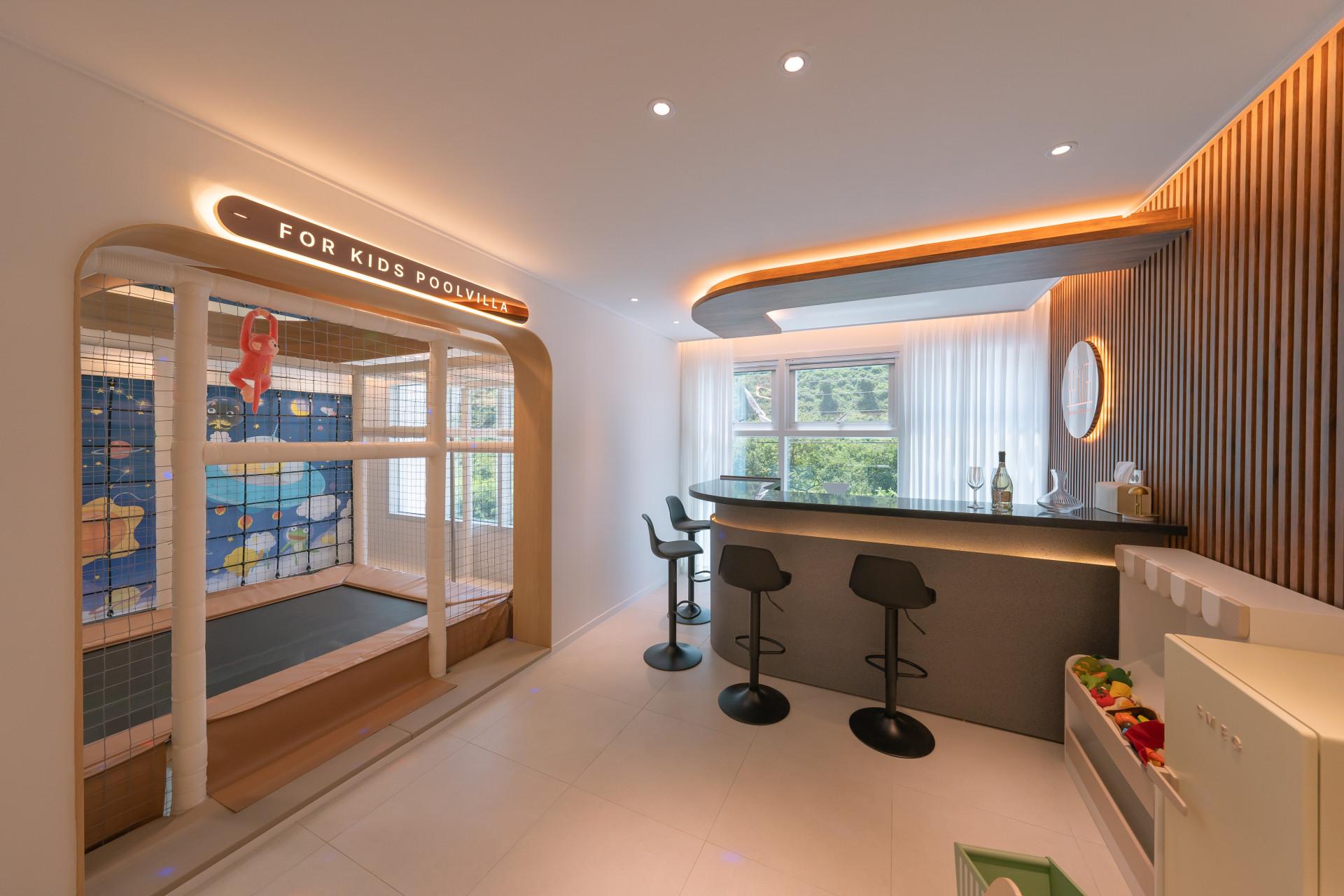 Gyeongju Four Kids Pool Villa