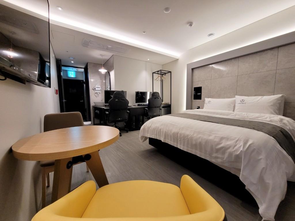 Gimpo West9 Hotel-8