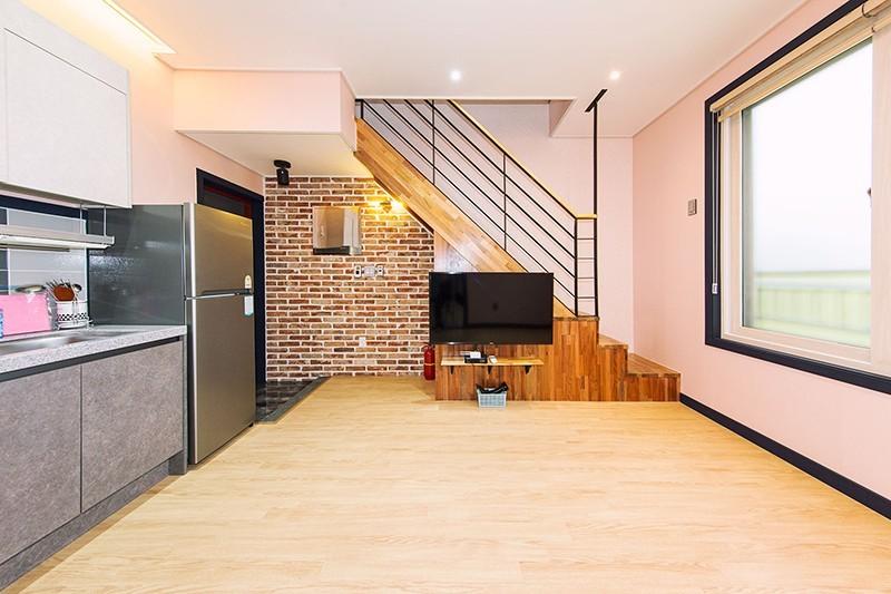 Boryeong (Daecheon) Beach Story Pension