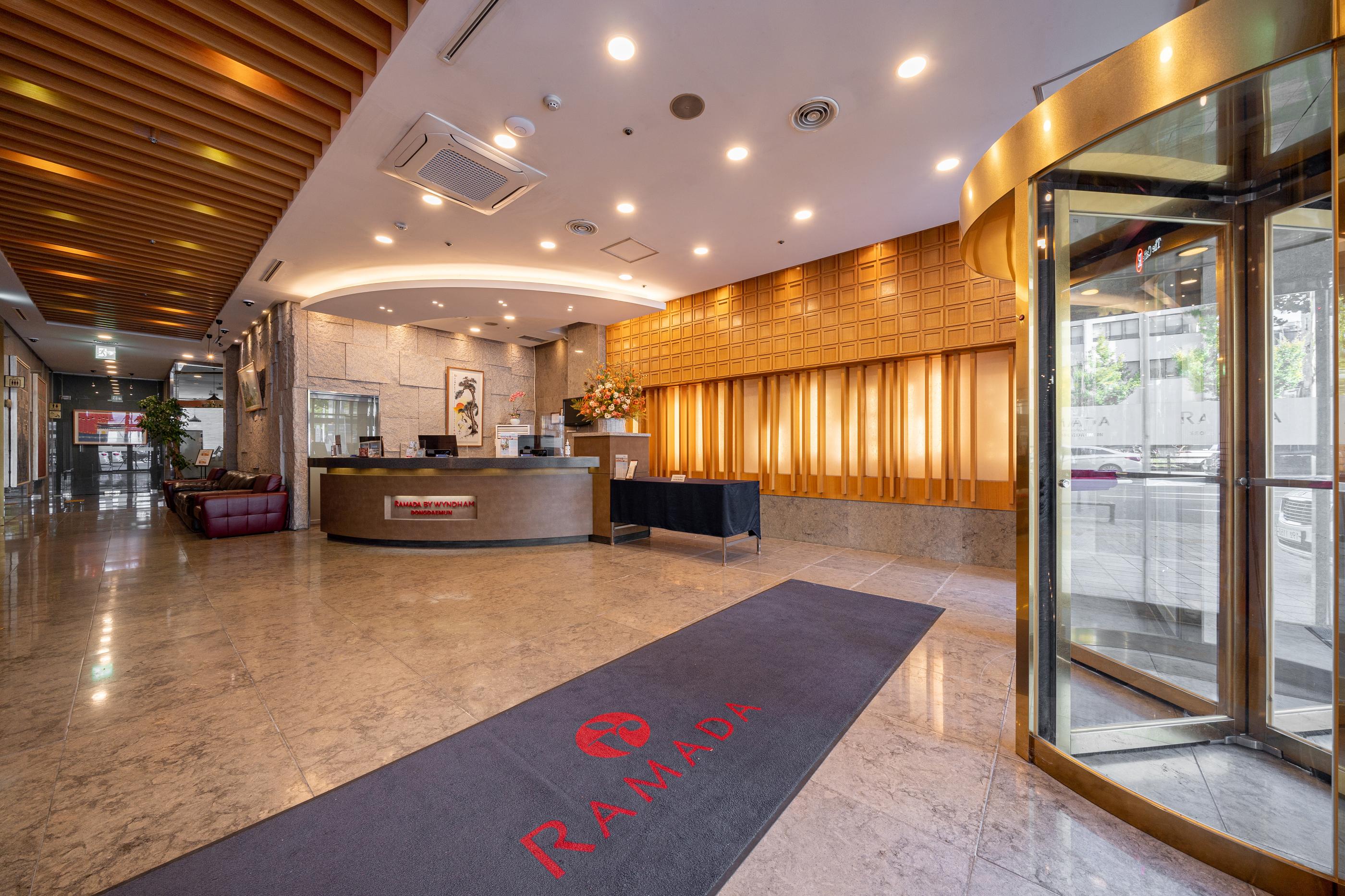 Ramada By Wyndham Seoul Dongdaemun-3
