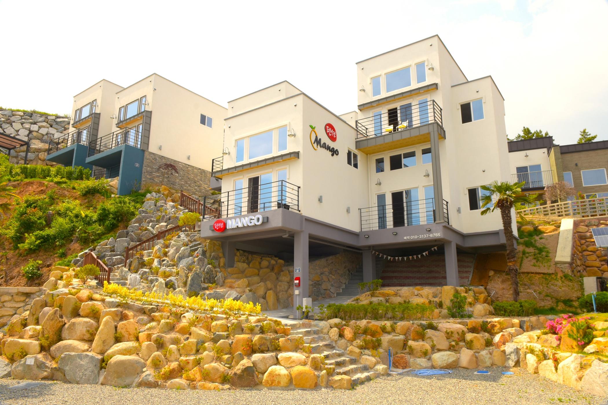 Changwon Mango Pension