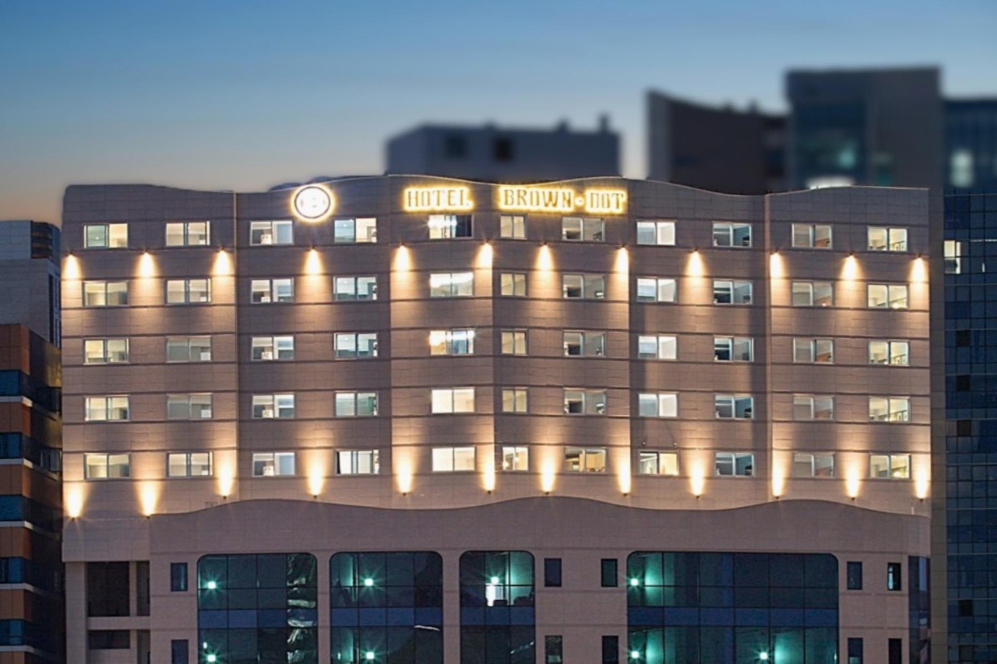 Jinju Chungmugong Brown Dot