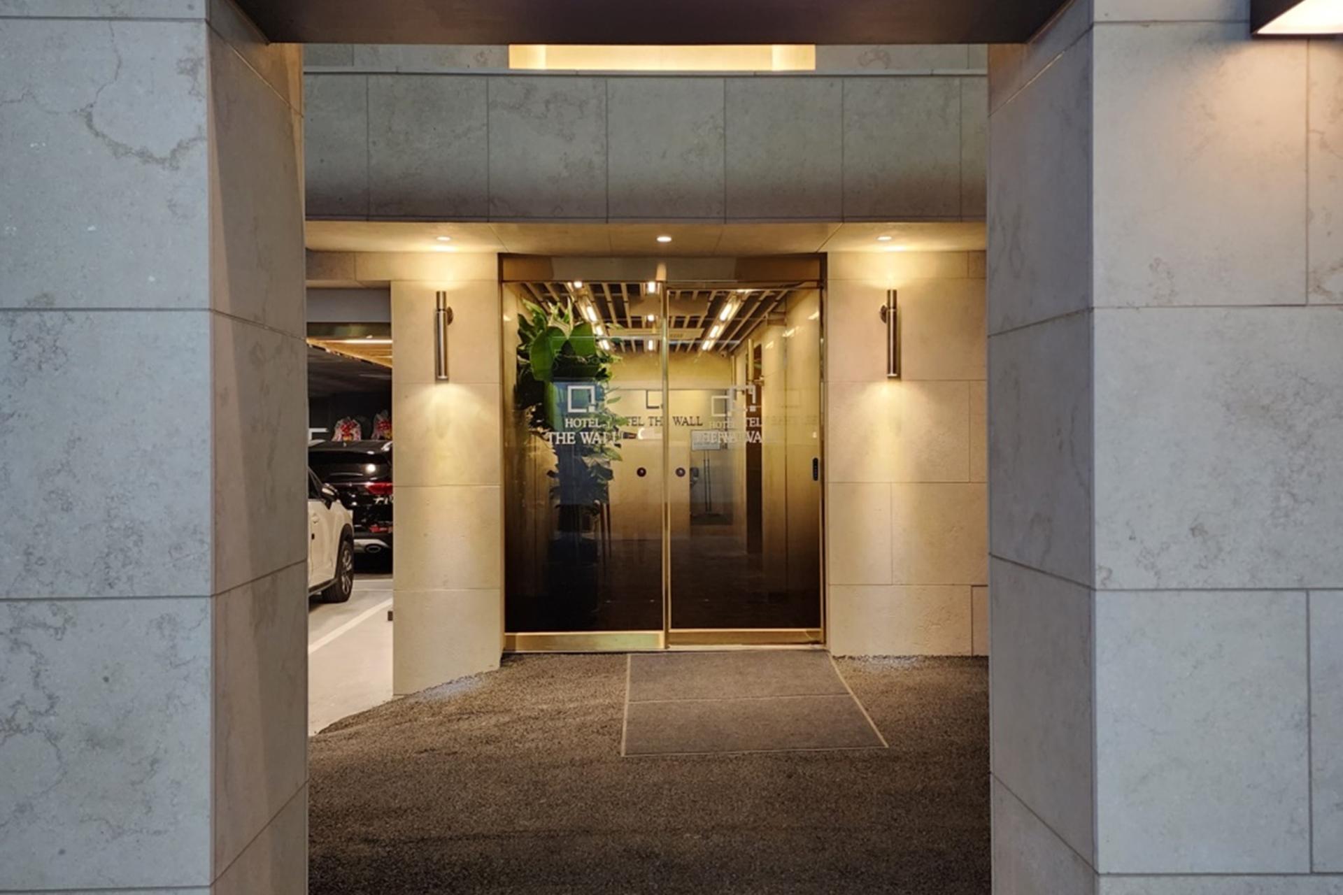 Jecheon The Wall Hotel