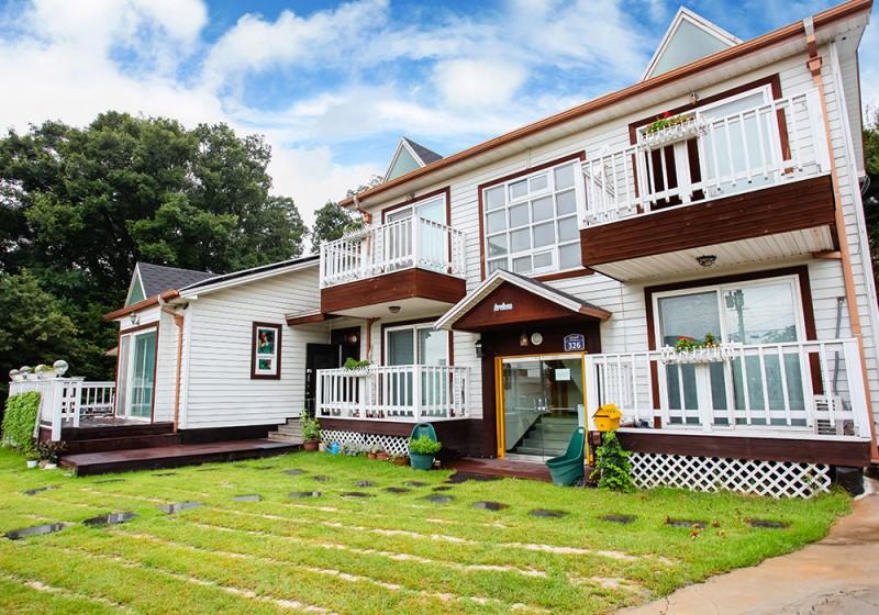 Ganghwa Gil Pension-7