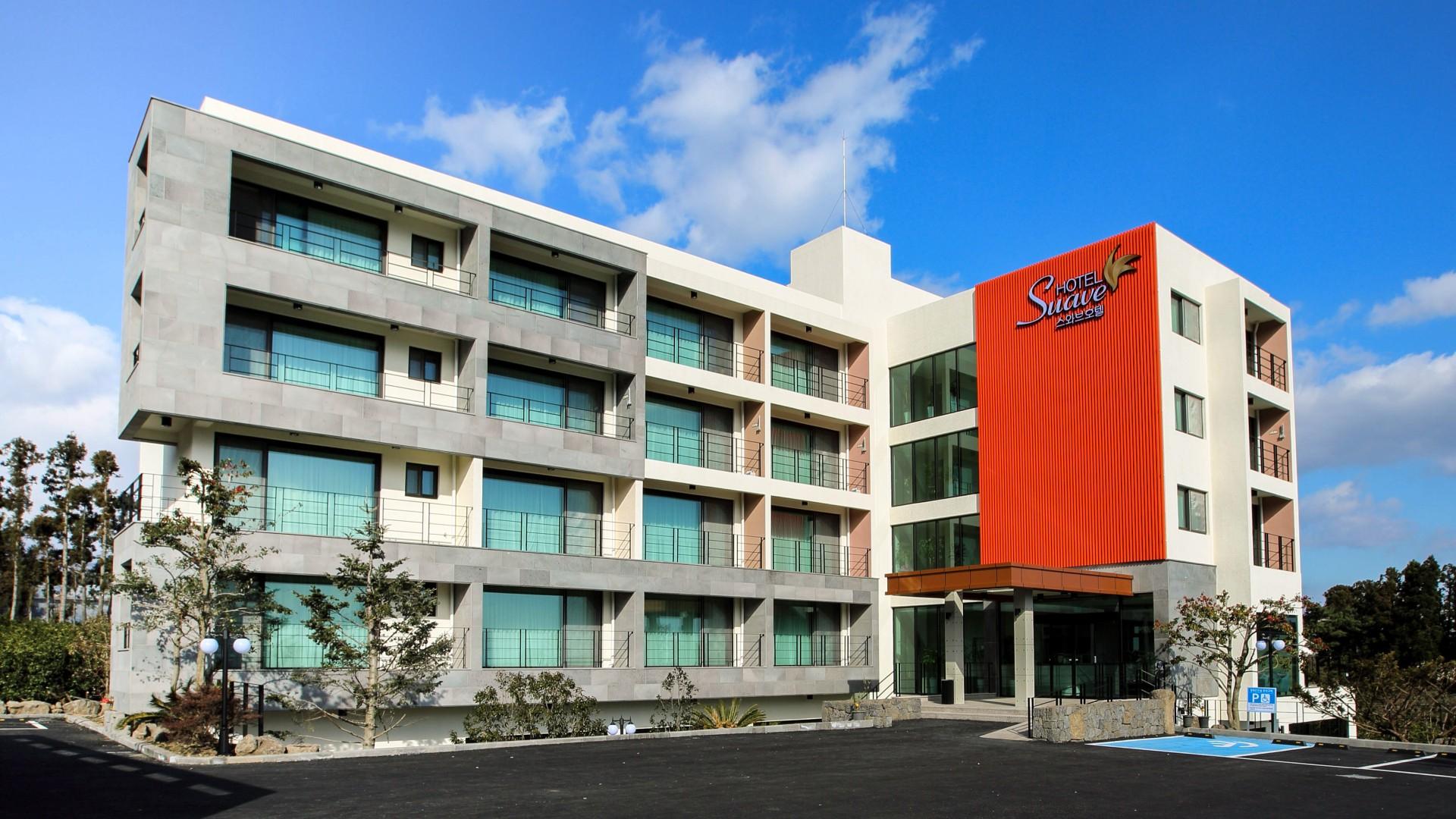 Suave Hotel