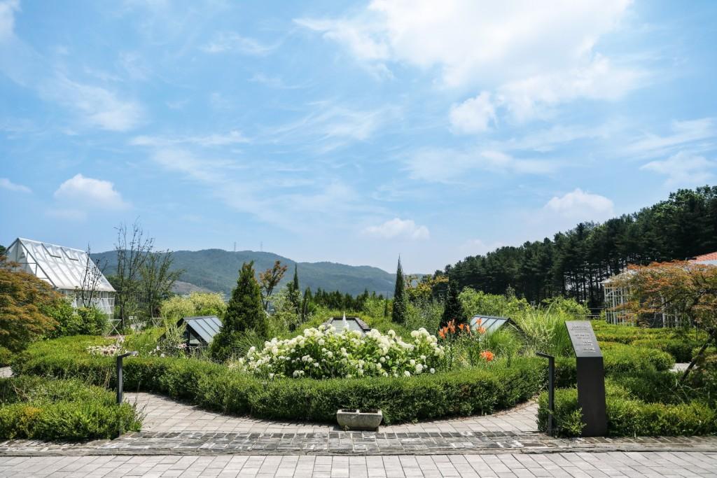 Eden Paradise Hotel Icheon-39