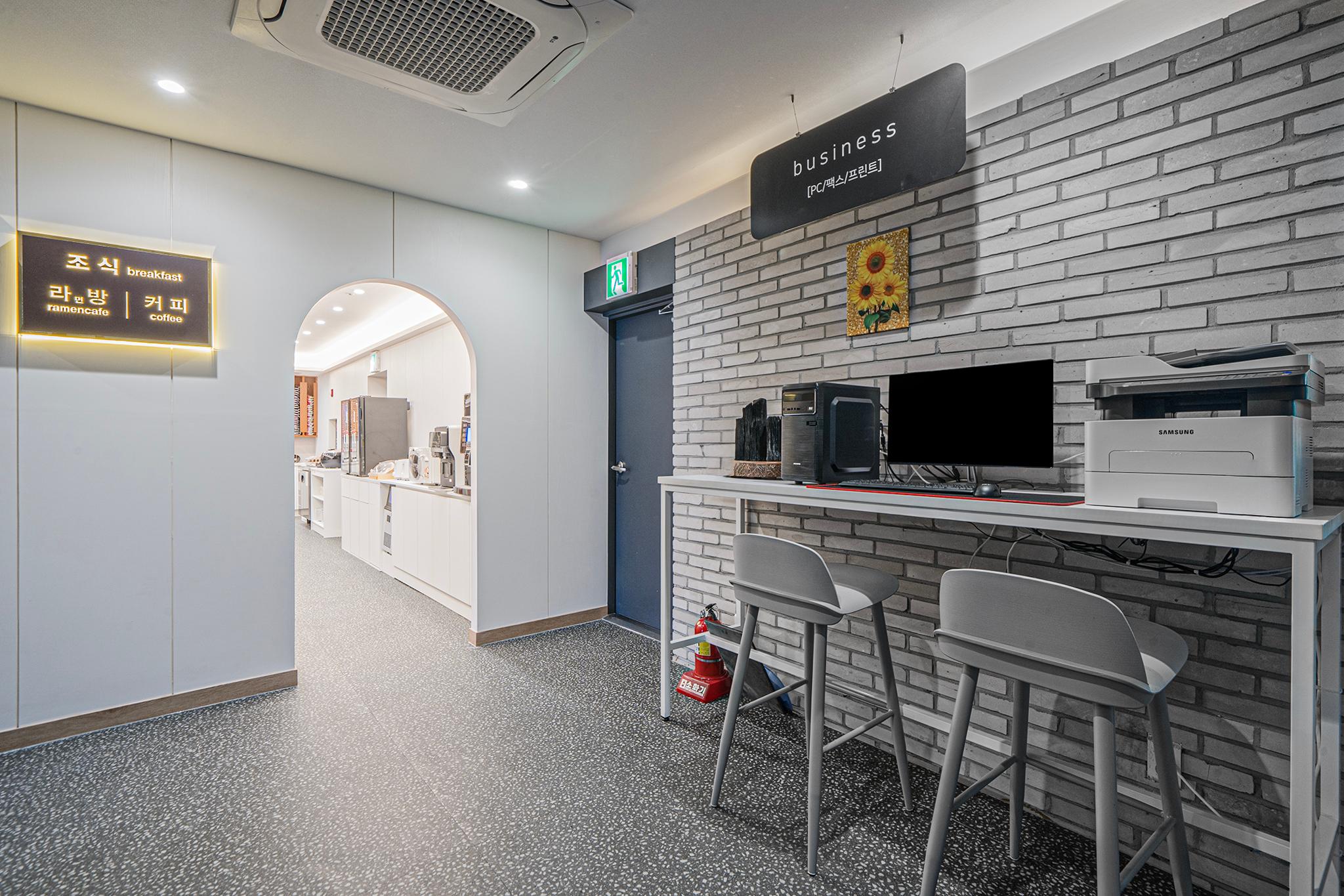 Busan Gangseo jisadong Prime Good-10