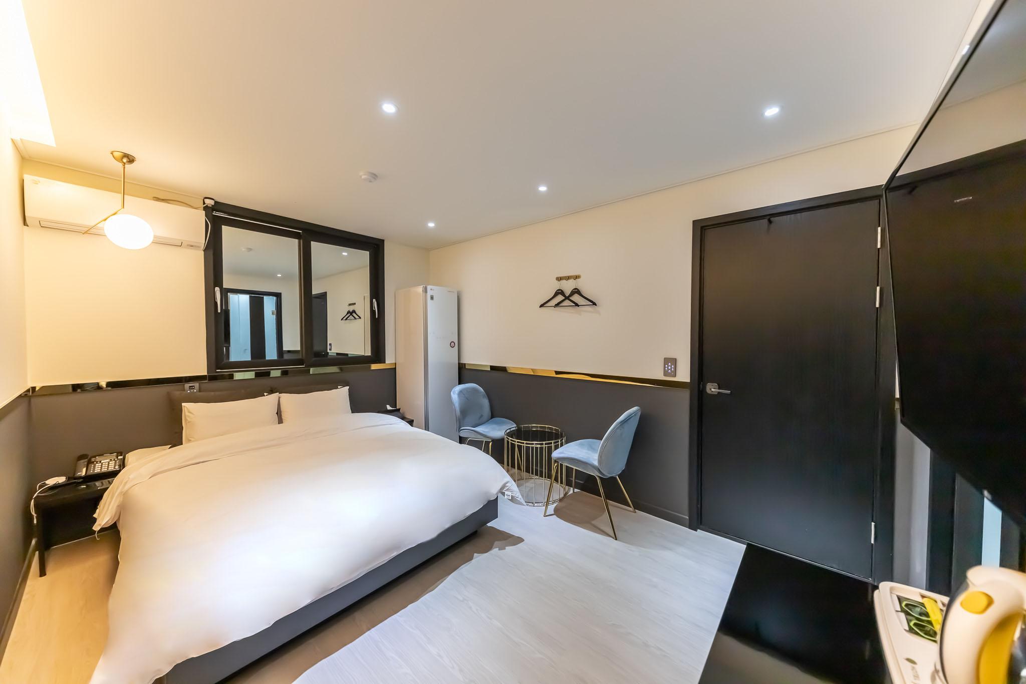 Gwangju Station YAJA