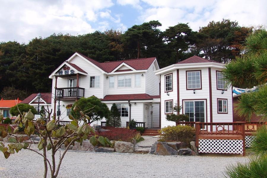 Taean Anmyeondo Pension