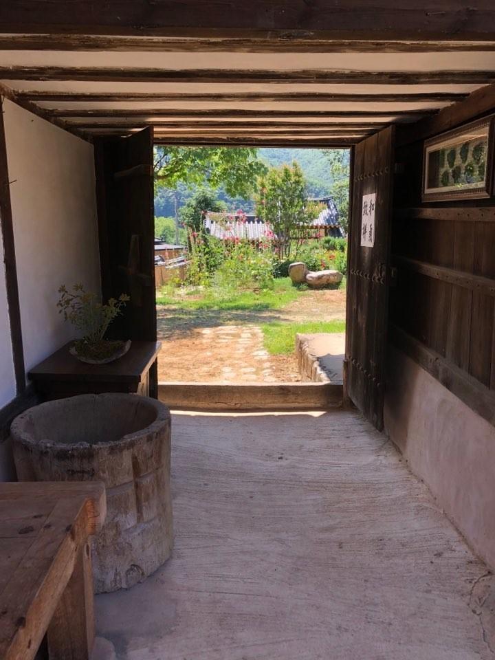 Mookgae Seowon(Manhuejeong)-8