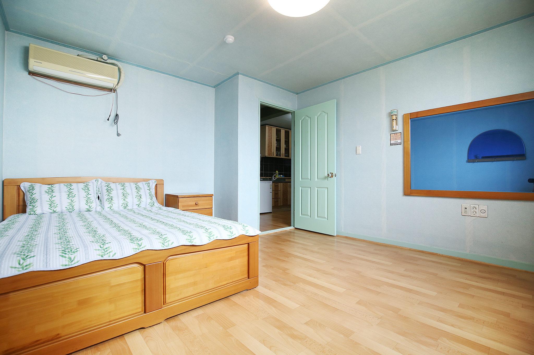 Taean (sinjindo) Seohae Motel