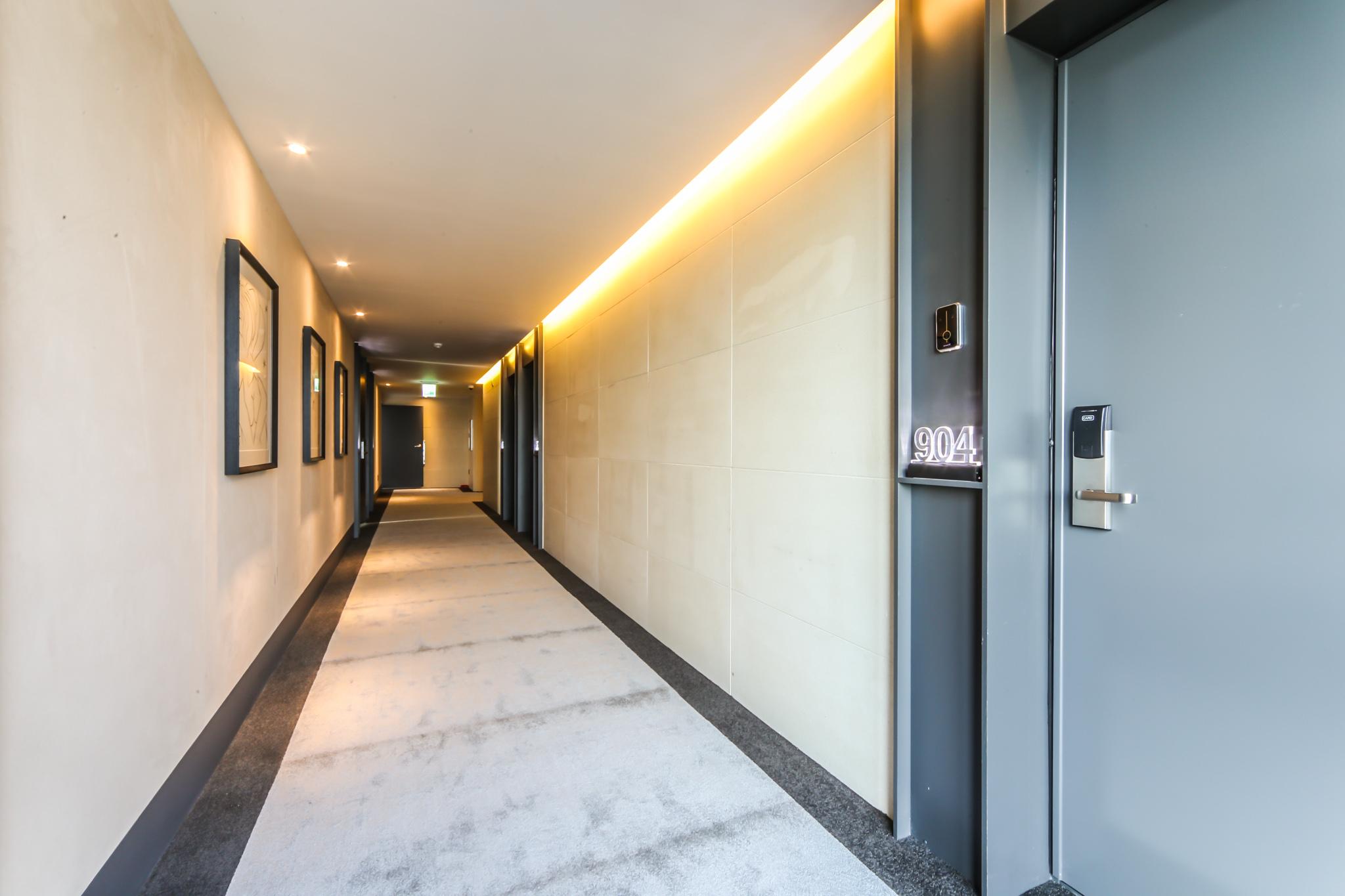 Busan Gangseo Sinho Brown Dot-3