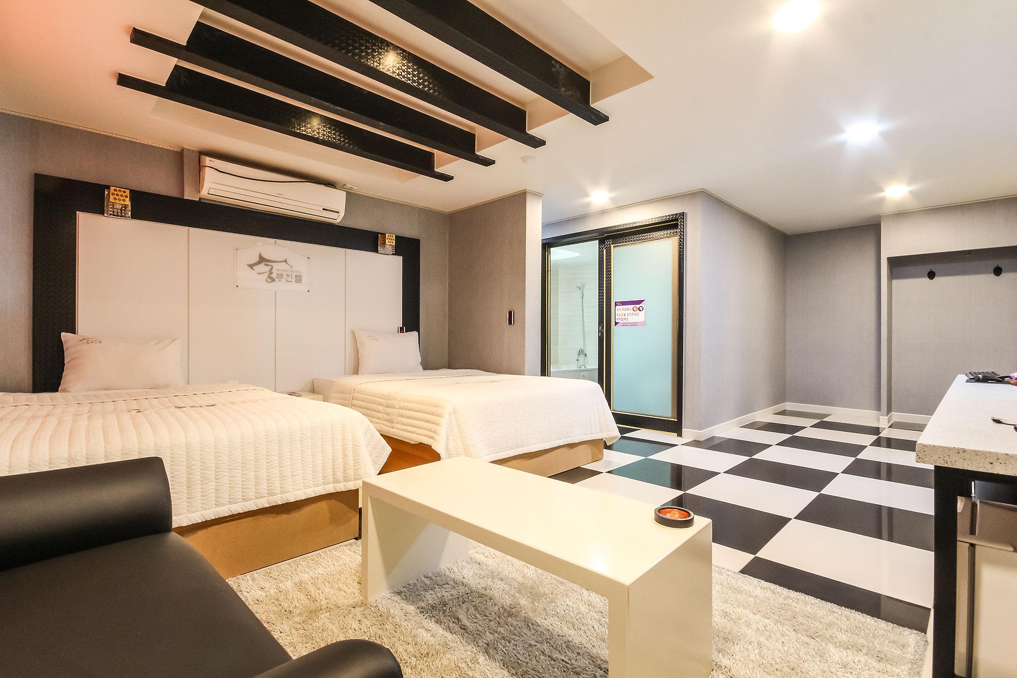 Naju Gung Self check-in Motel