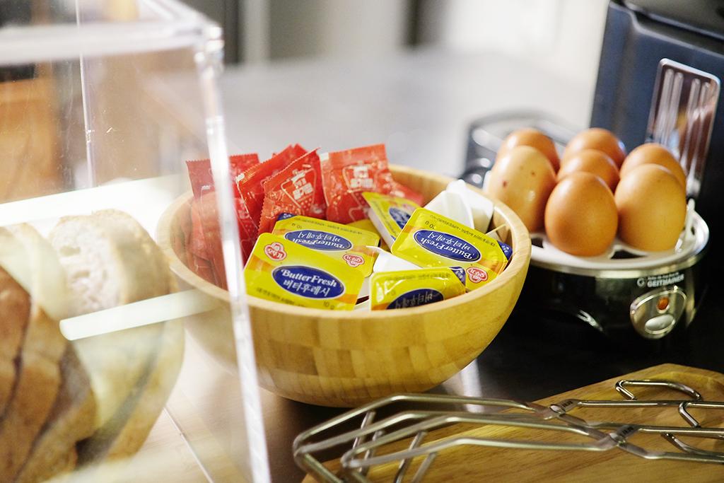 Myeongdong The Cube Hotel Style Guesthouse-14