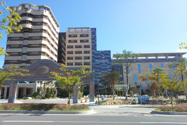 Andong Richell Hotel