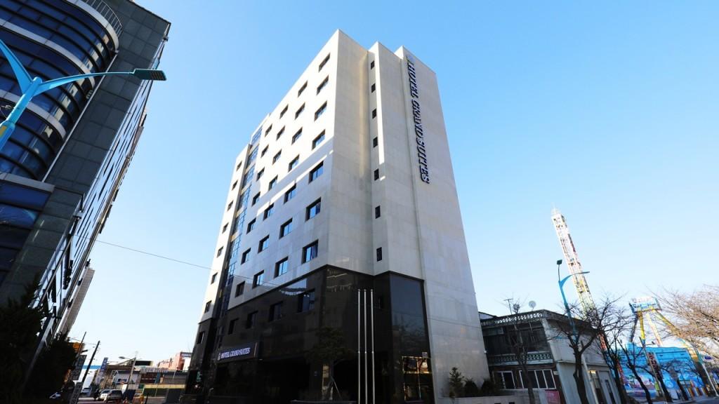 Wolmido Grand Suite Hotel