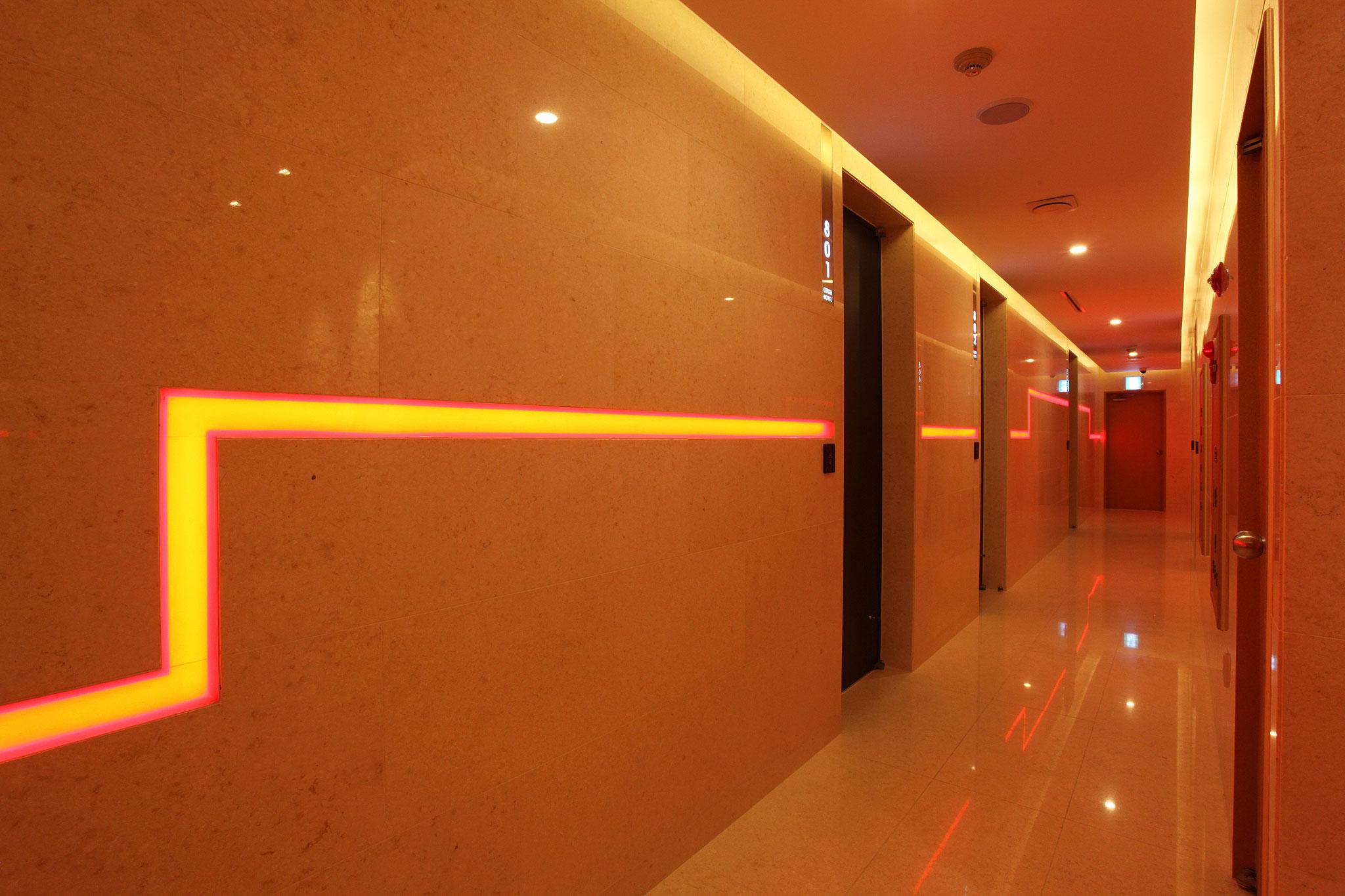 Hapjeong Circle Hotel-9