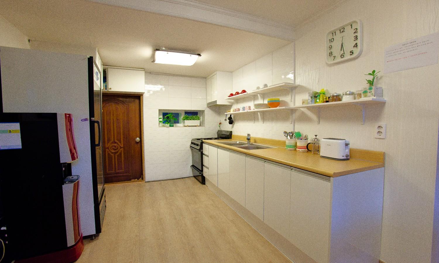 Moggoji Guesthouse-10