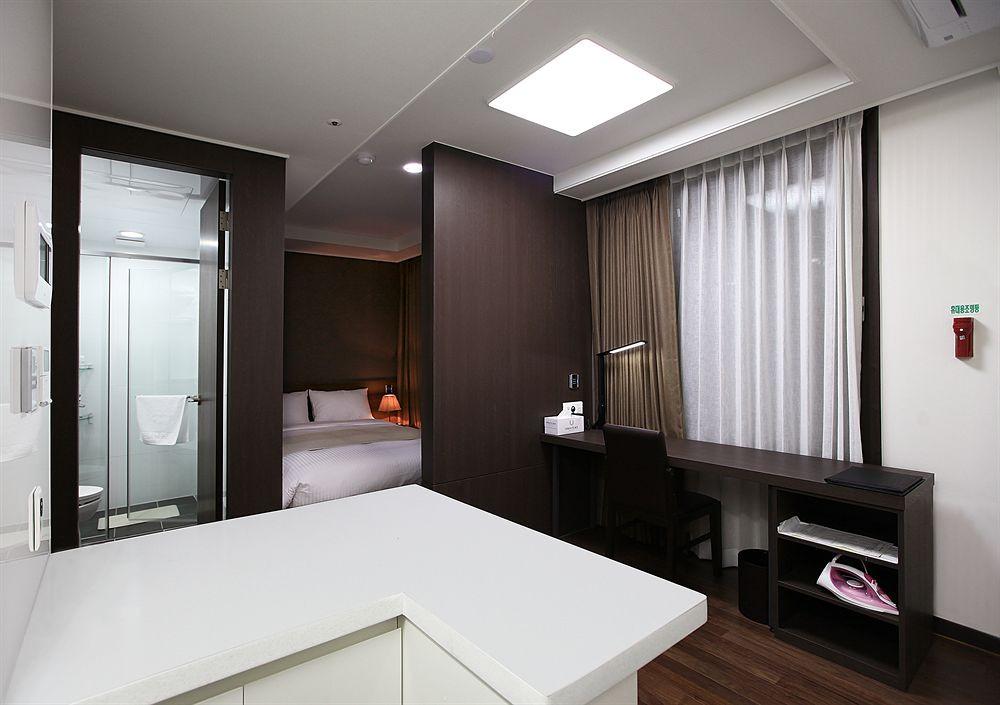 Urban Place Hotel Gangnam-5