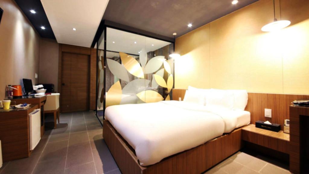 Bago Hotel-3