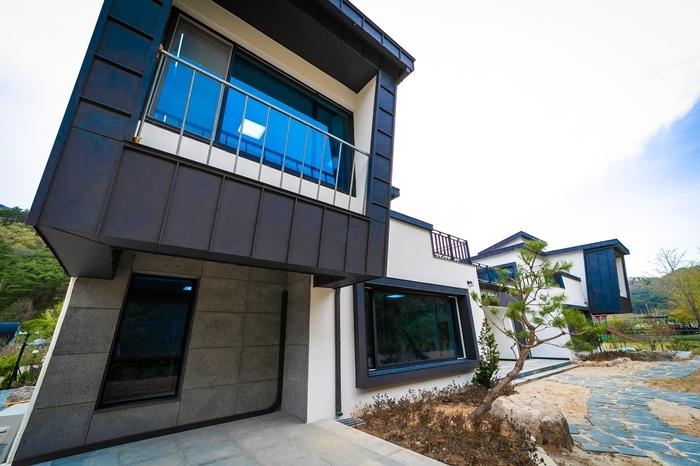 Damyang Telepathy Pension