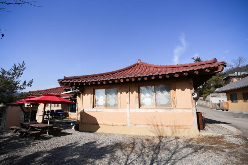 Yongin Jin Pension-12