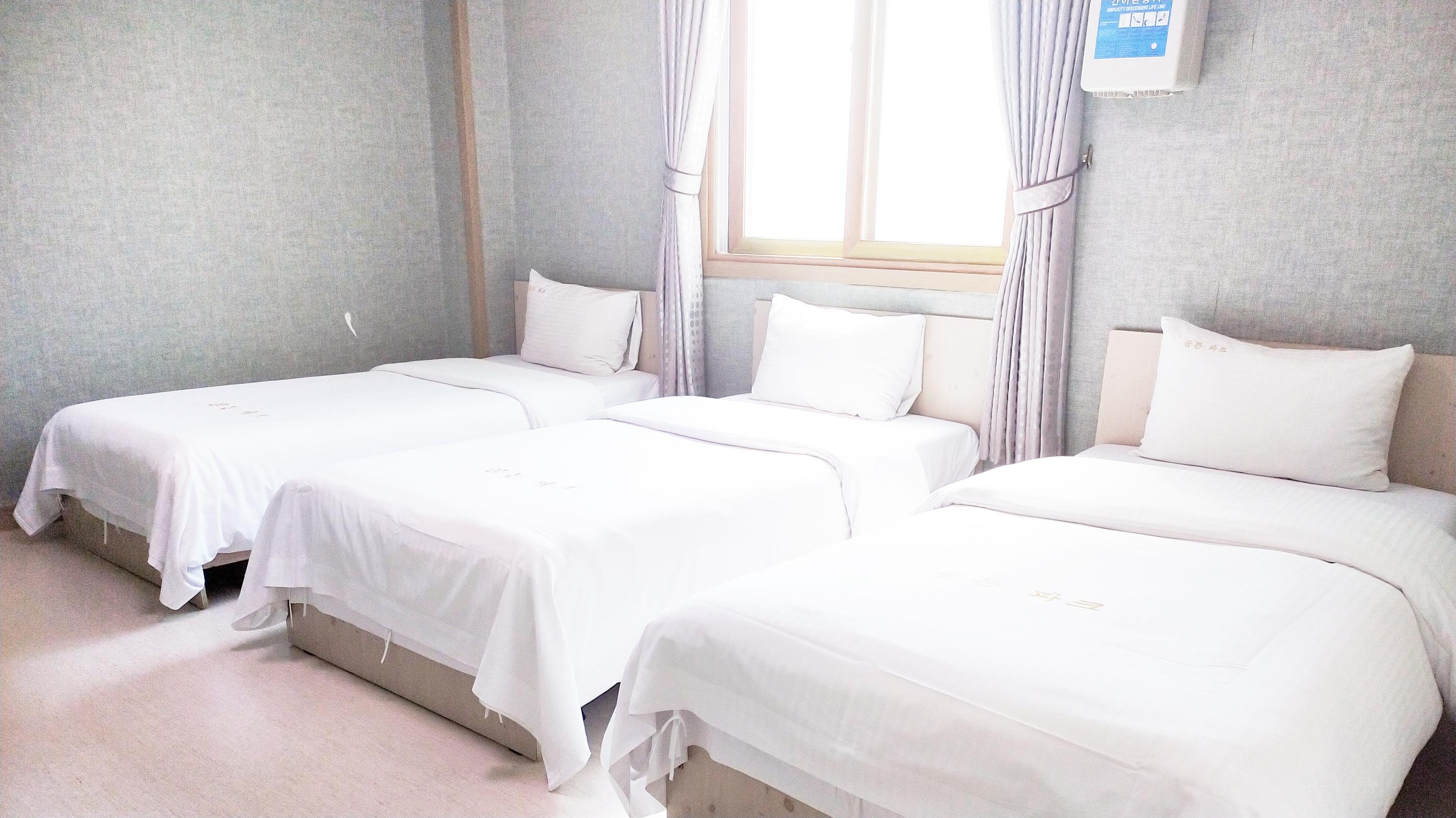 Jeju Golden Park Hotel