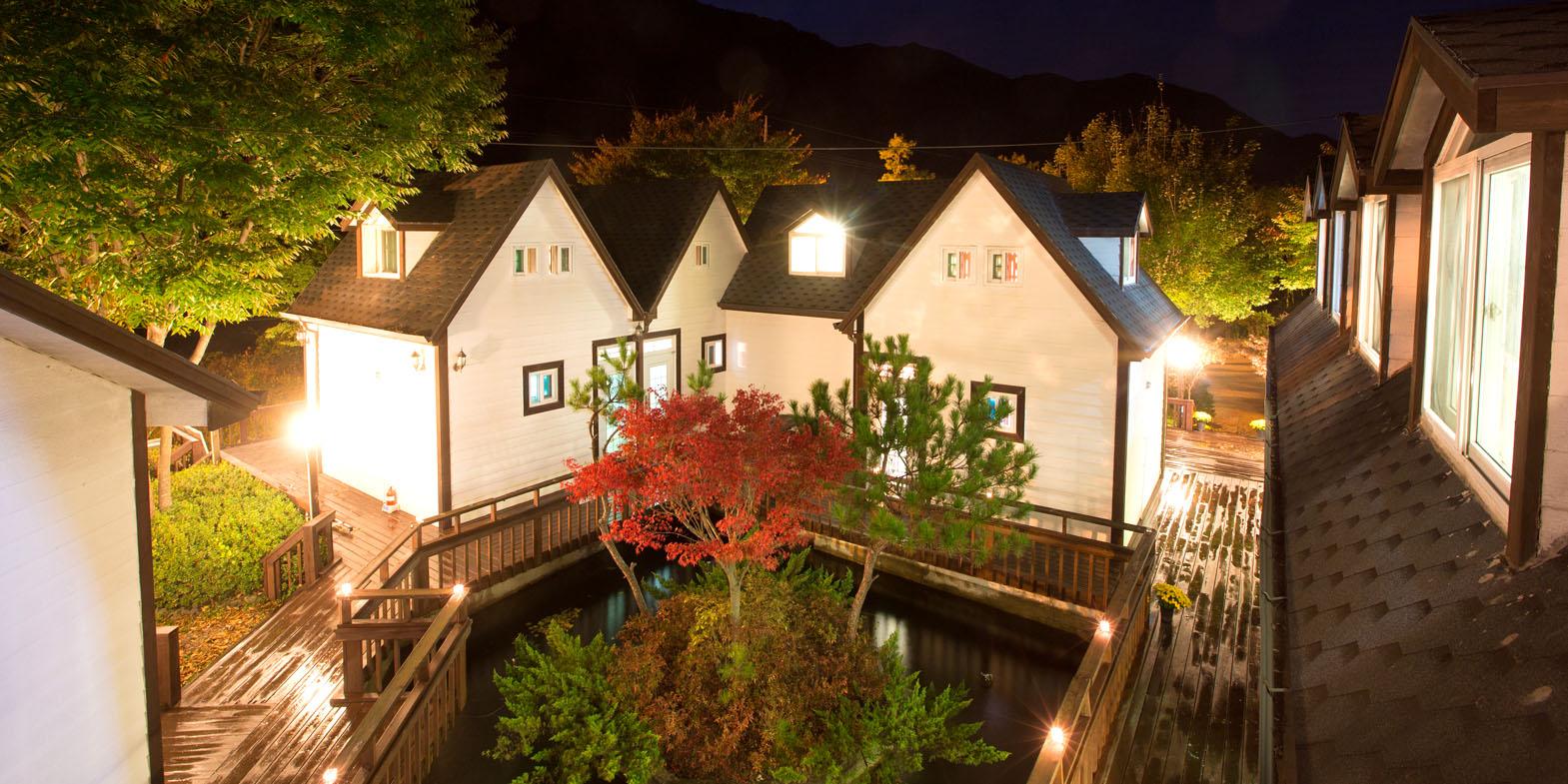 Yangsan Art in the Valley Pension