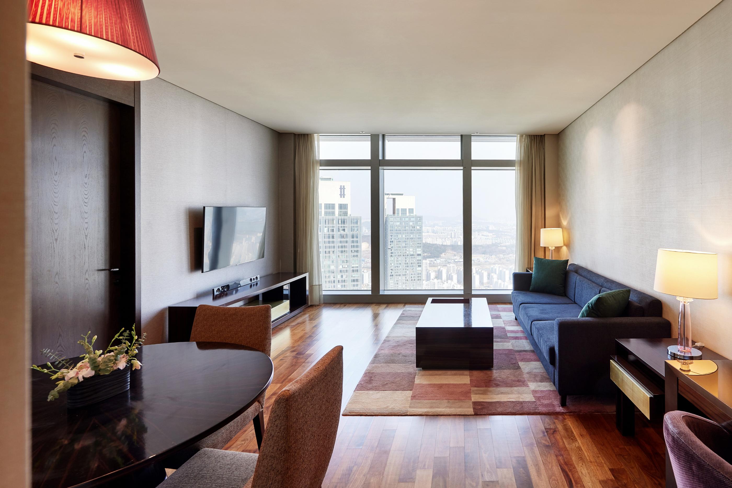 Oakwood Premier Incheon Hotel-5