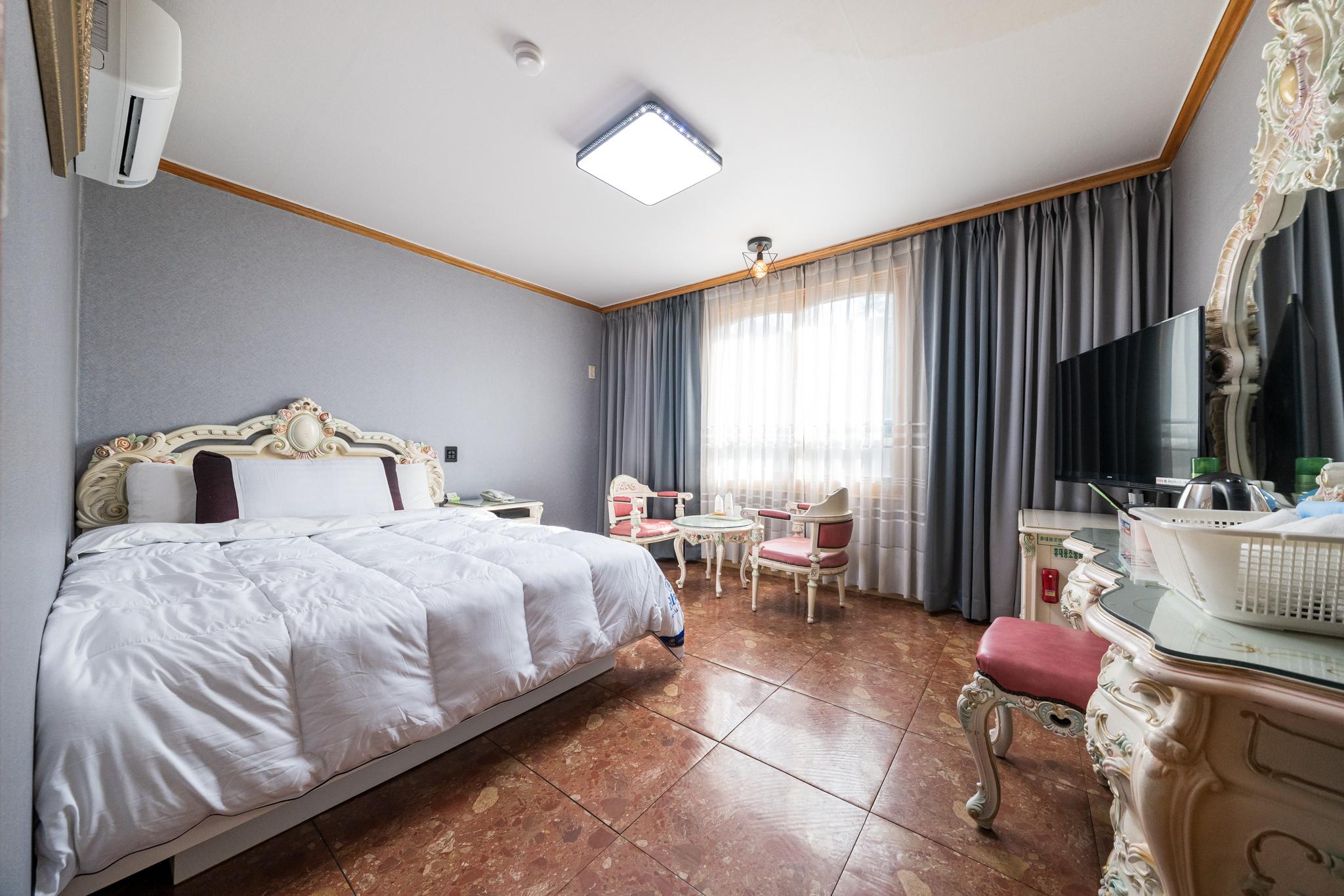 Yangju Gallery Hotel