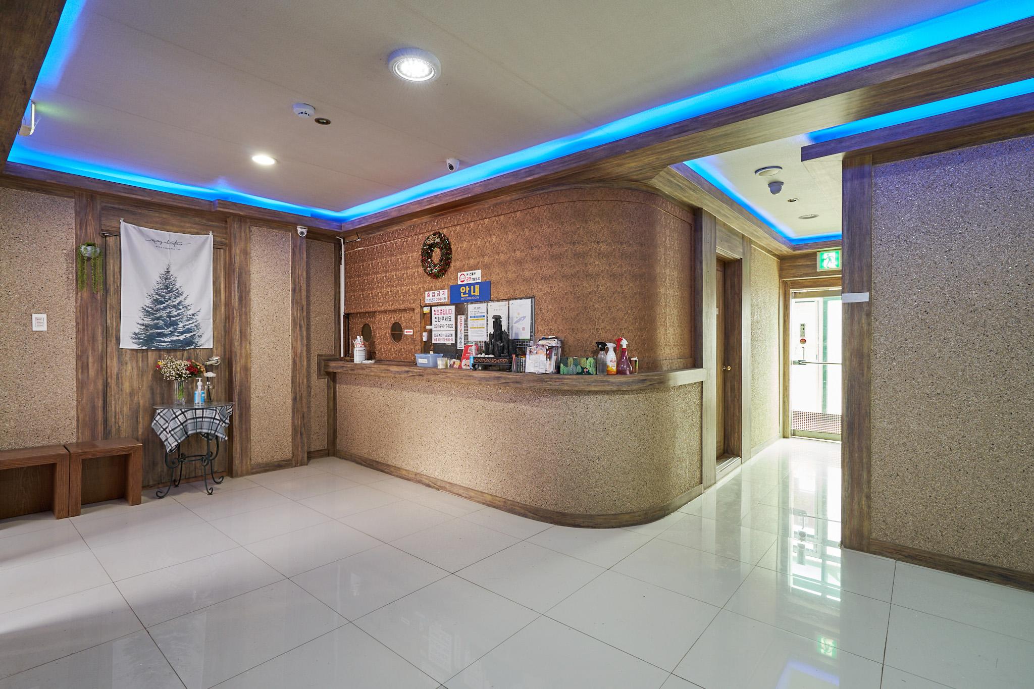 Daebudo Hill House-2