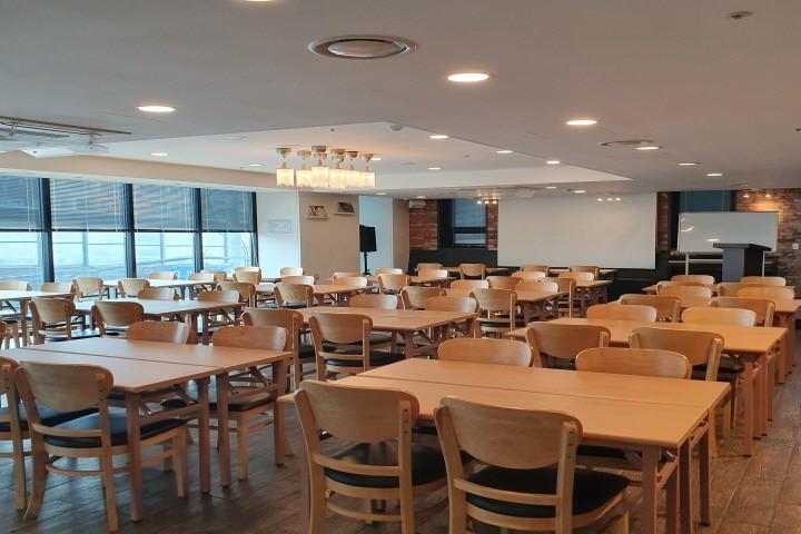 CS Premier Hotel-26