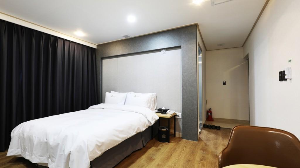 Wolmido Grand Suite Hotel-24