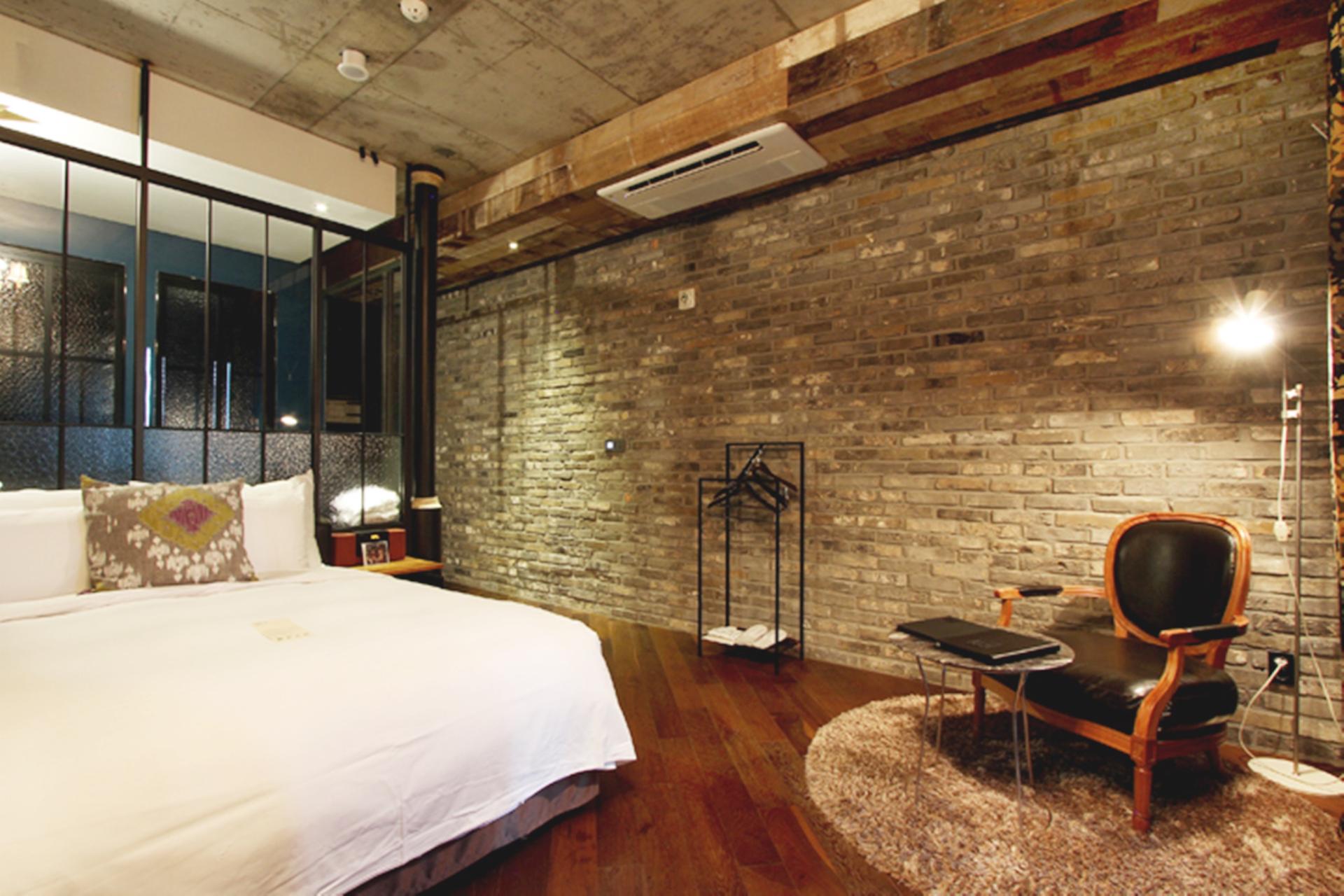 Yeongdeungpo LOFT HOTEL