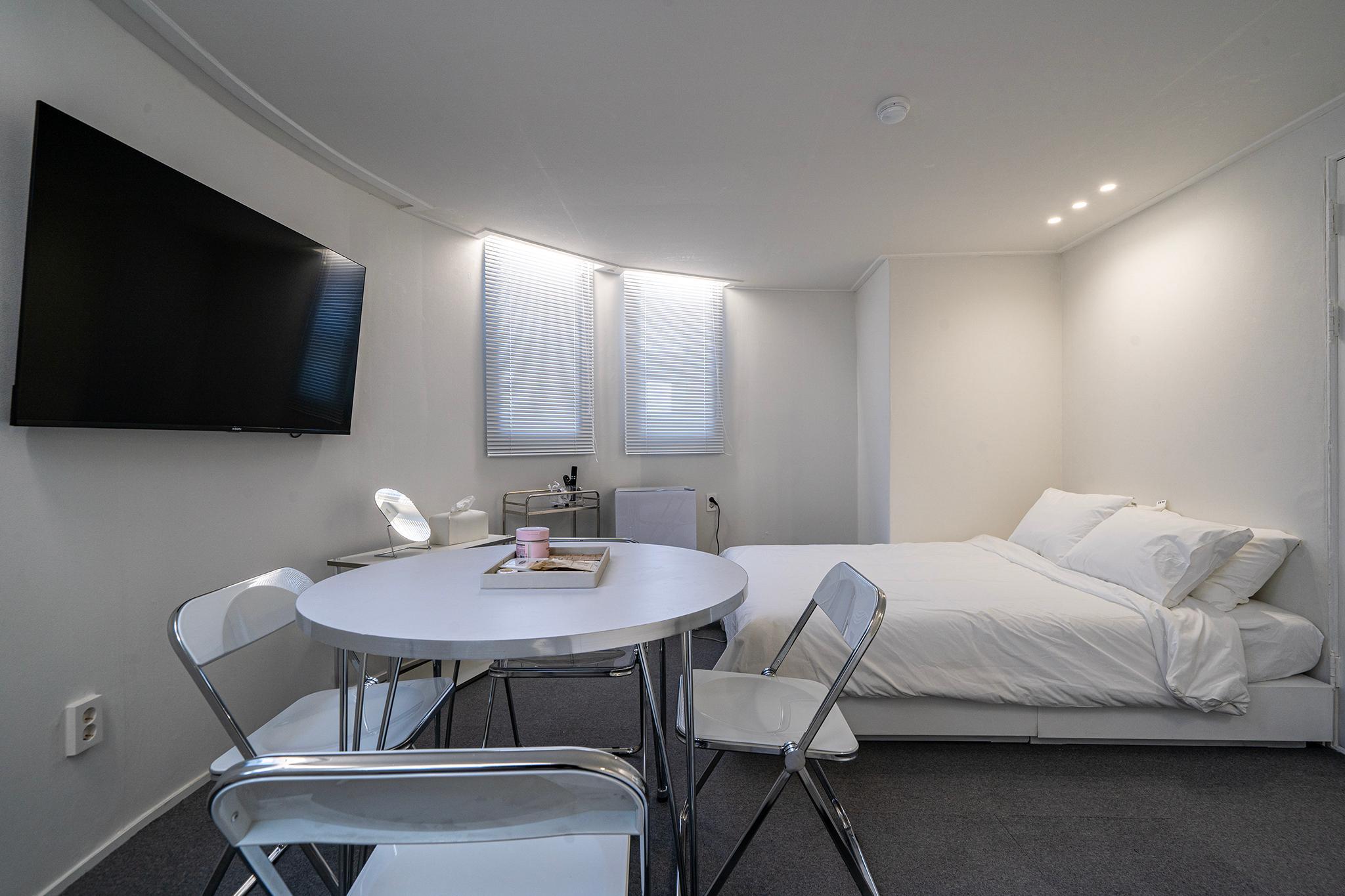 HOTEL PINE, Cheonan
