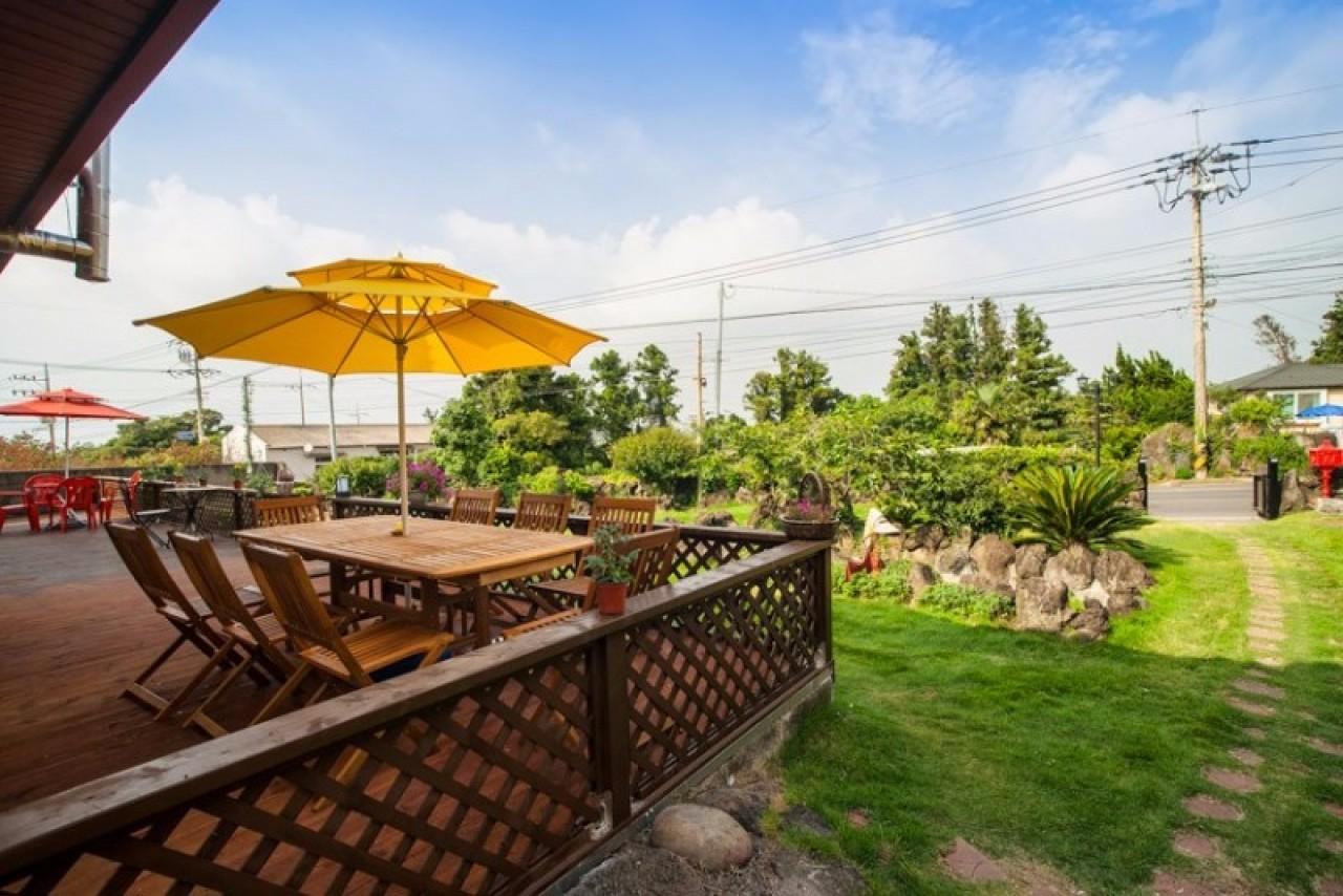 Jeju Maple Happy House Pension