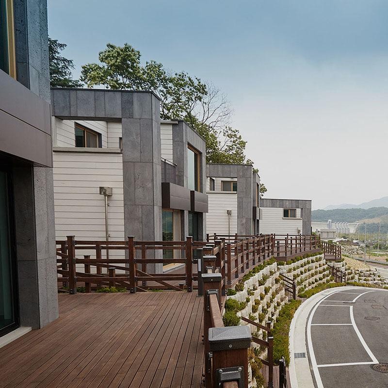 Yeoncheon Hanyeoul Farm Park Pension