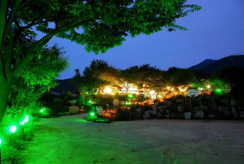 Gapyeong Flower Muji Pension (near the valley)-83