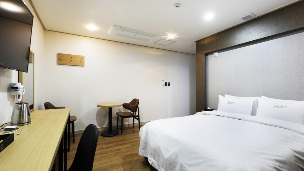 Wolmido Grand Suite Hotel-33