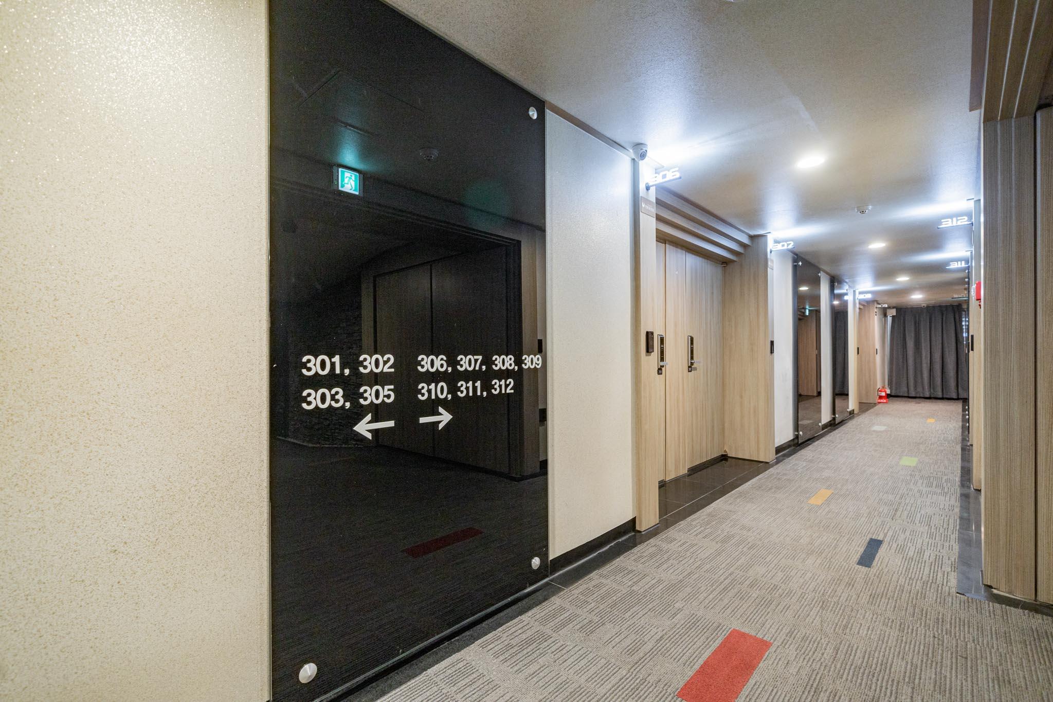 Suwon (Seryu station) Phoenix-8