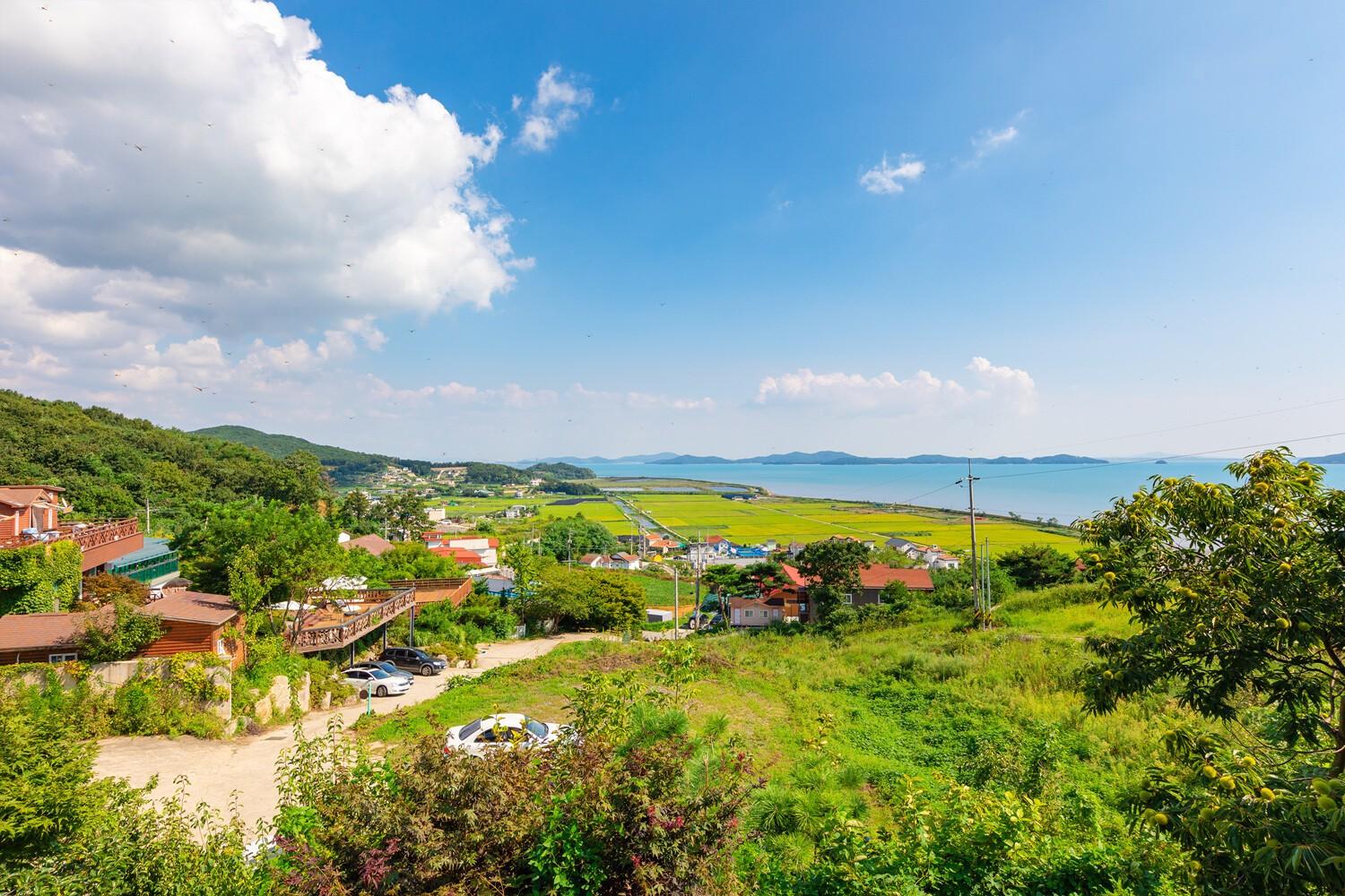Ganghwa Teo Pension-31