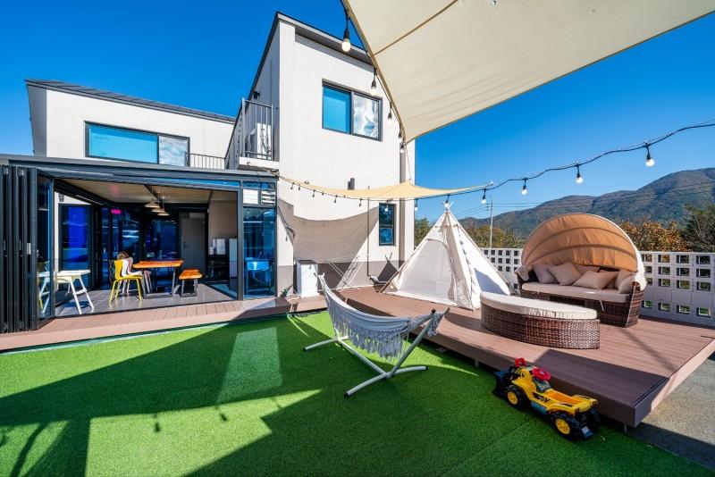 Gyeongju Adele Comma Pool Villa