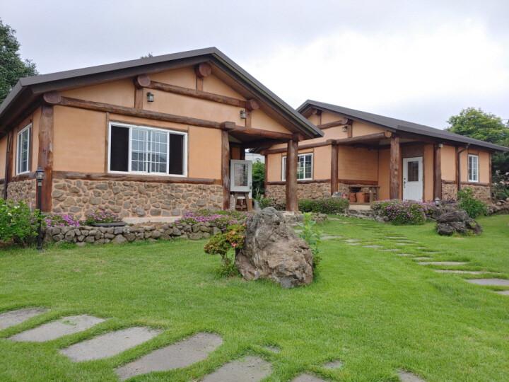 Geumok Log Pension-3