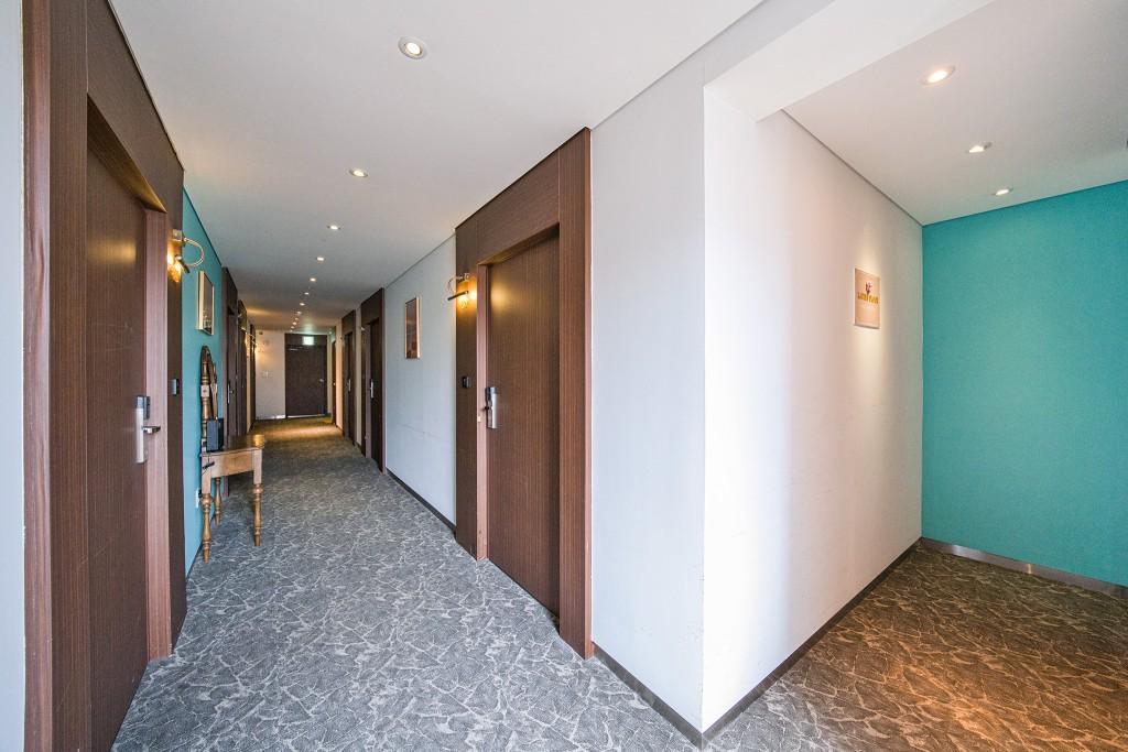 Hotel Vella Suite-9