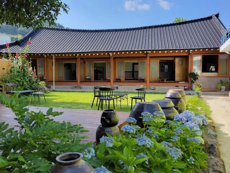 Suncheon Daoljae Hanok Pension