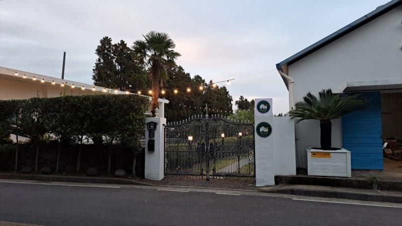 Seogwipo O and B Farm Stay Pension