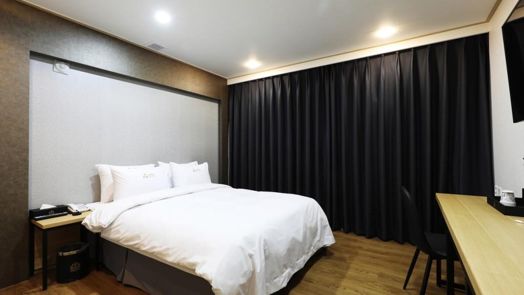 Wolmido Grand Suite Hotel-31