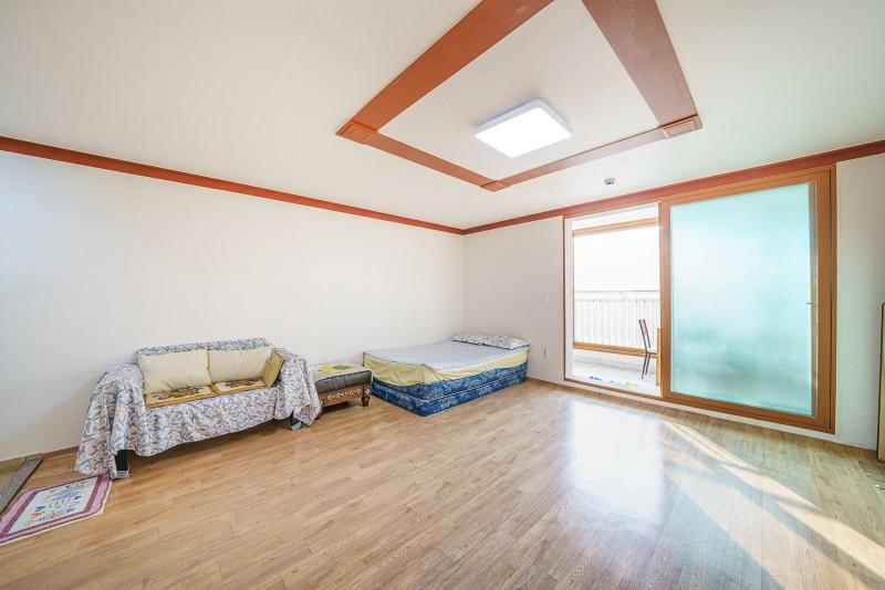 Daebudo Seayard Pension-19