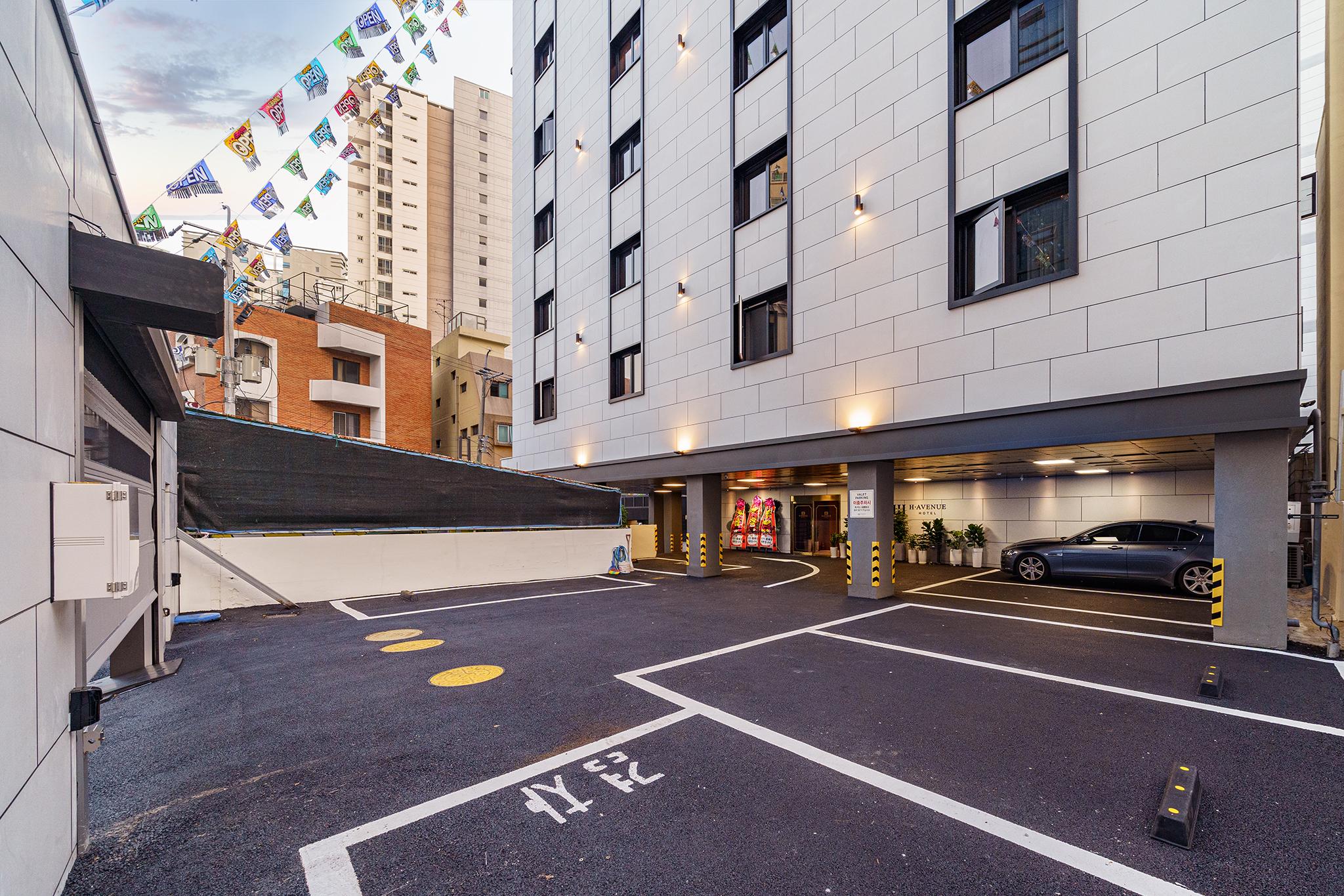 Busan Minam Station H Avenue-33