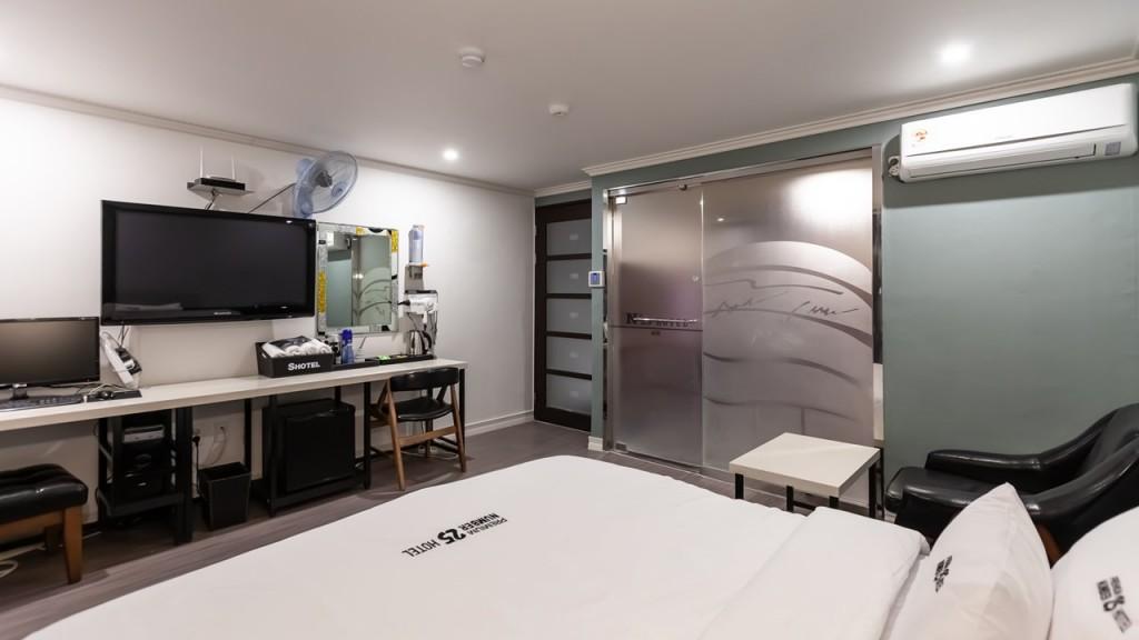 Seomyeon Station No. 25-12